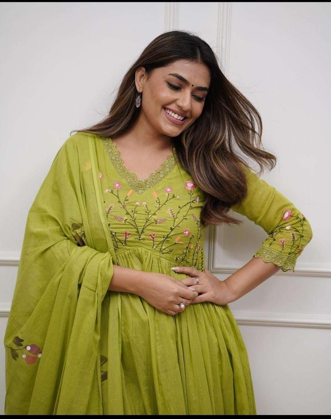 Bansidhar Trader Women's Cotton Embroidered Long Anarkali Kurti with Pant and Dupatta Set (Apple Green) - Image 3